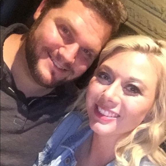 Meet your Posher, Jessica - Picture 1 of 1